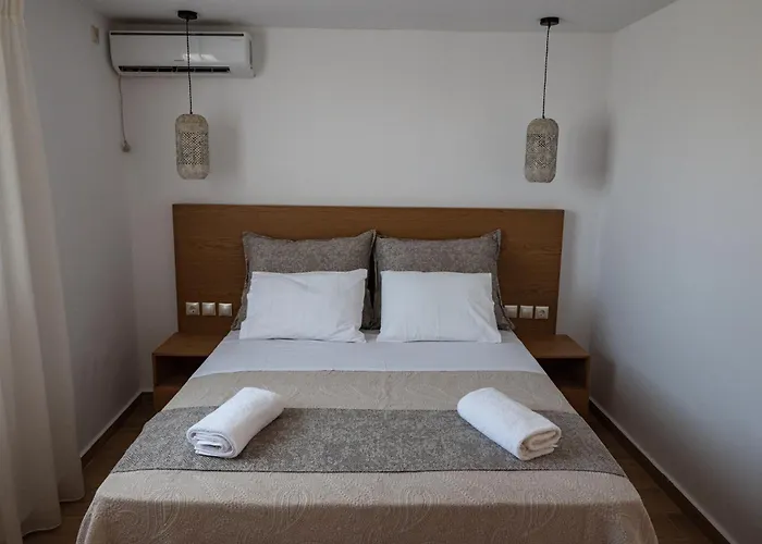 Casa Rosa Villa Zacharo