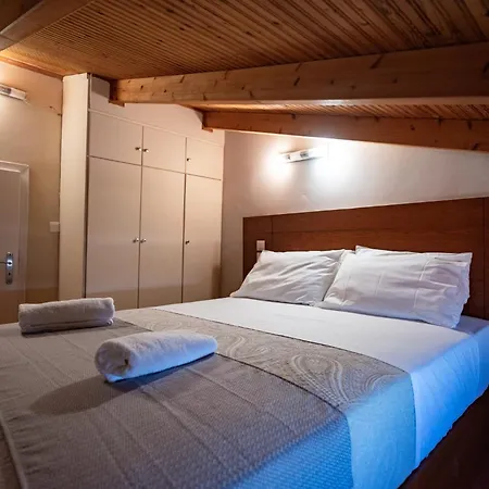 Casa Rosa زاخارو